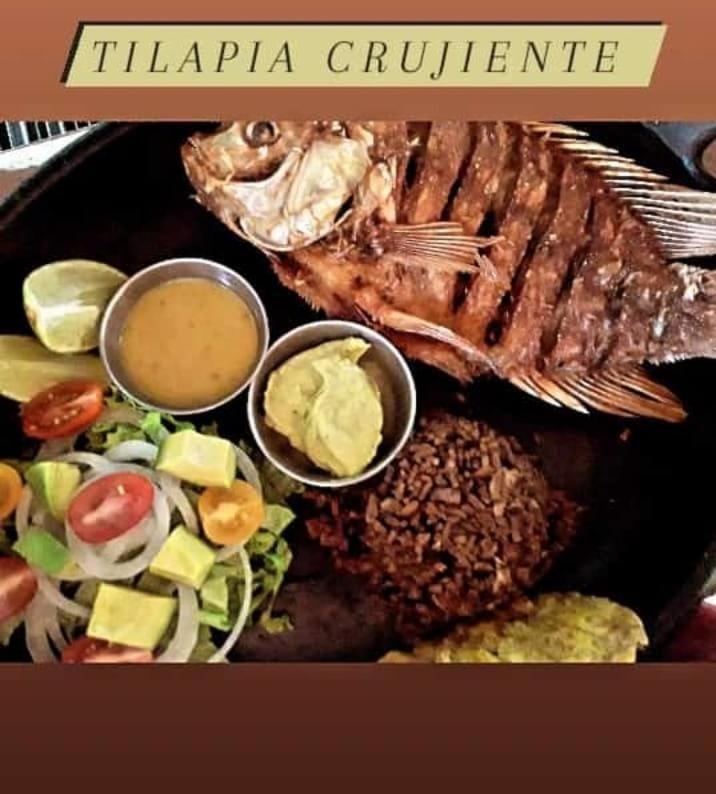Hotel Y Restaurante Bienmesabe Santa Fe de Antioquia Ngoại thất bức ảnh