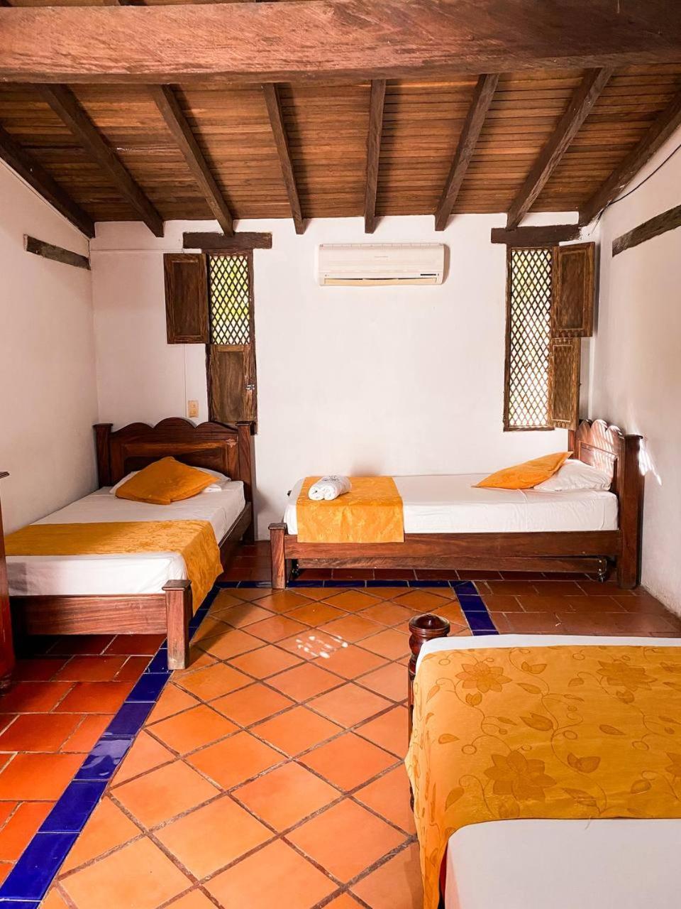 Hotel Y Restaurante Bienmesabe Santa Fe de Antioquia Ngoại thất bức ảnh
